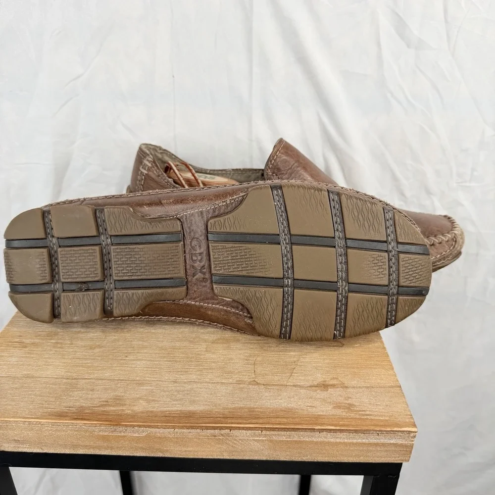 GBX babalu textured Brown leather loafers brown Men's SZ 9.5Driving Mocs Slip On